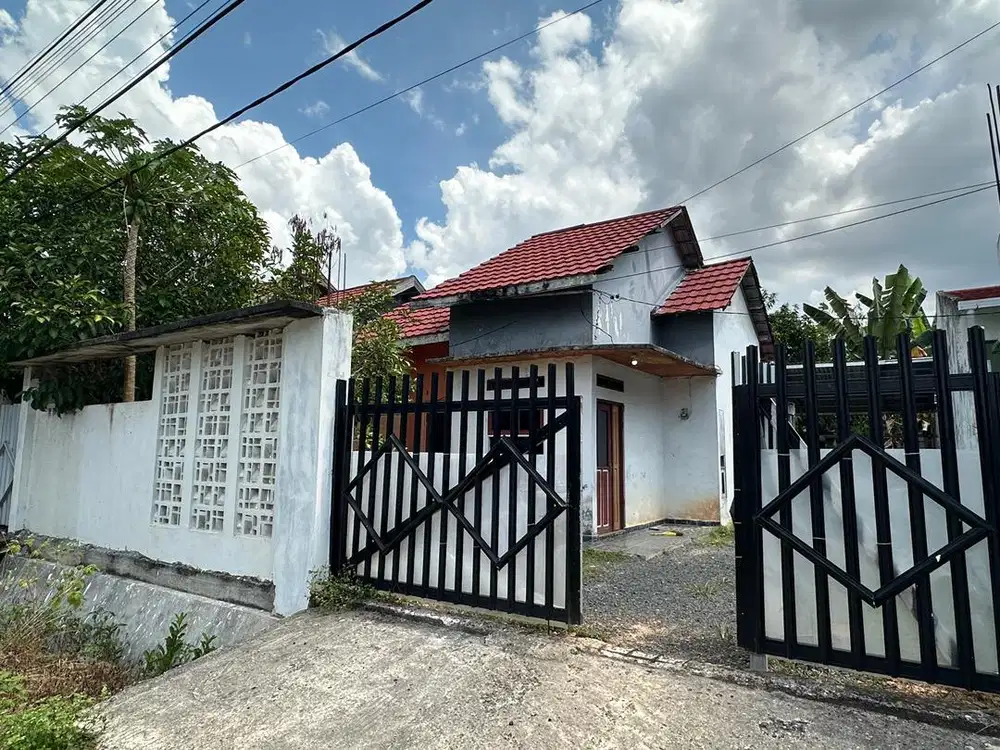 Dikontrakan Rumah Komplek Idaman Estate Trikora