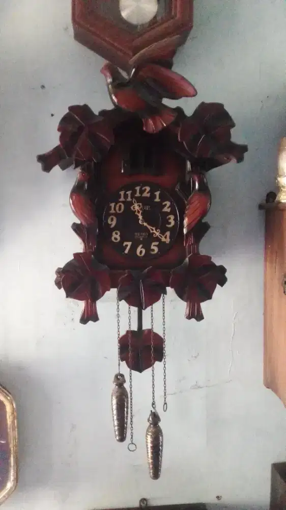 Jam.kikuk BIRDIE pertengahan batere