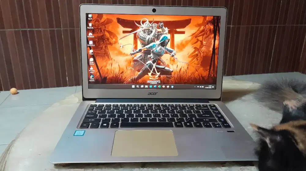 Laptop Acer swift SF314-51 core i7 Ram 8GB DDR4 SSD Nvme 256 GEN 7