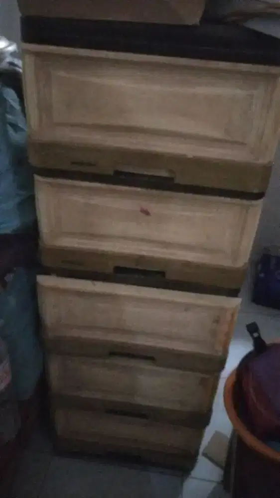 Lemari 5 laci merk napolly