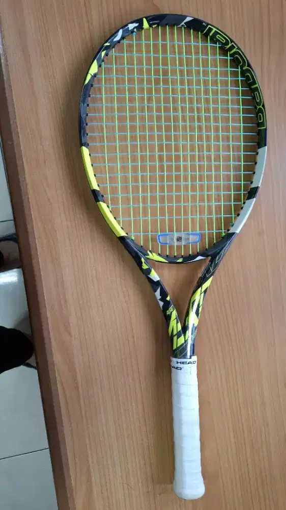 Dijual raket bobolat pure aero Rafa 285 gr