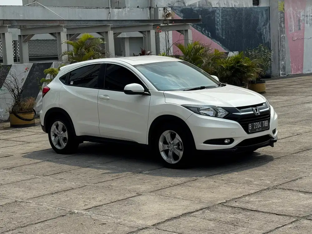 SIAPA CEPAT AJA !! DP 10jt HRV S CVT AT MATIC 2017 !! KM 53rb !!