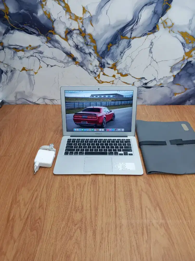 Jual Cepat!!! MacBook Air 13-inch 2017
