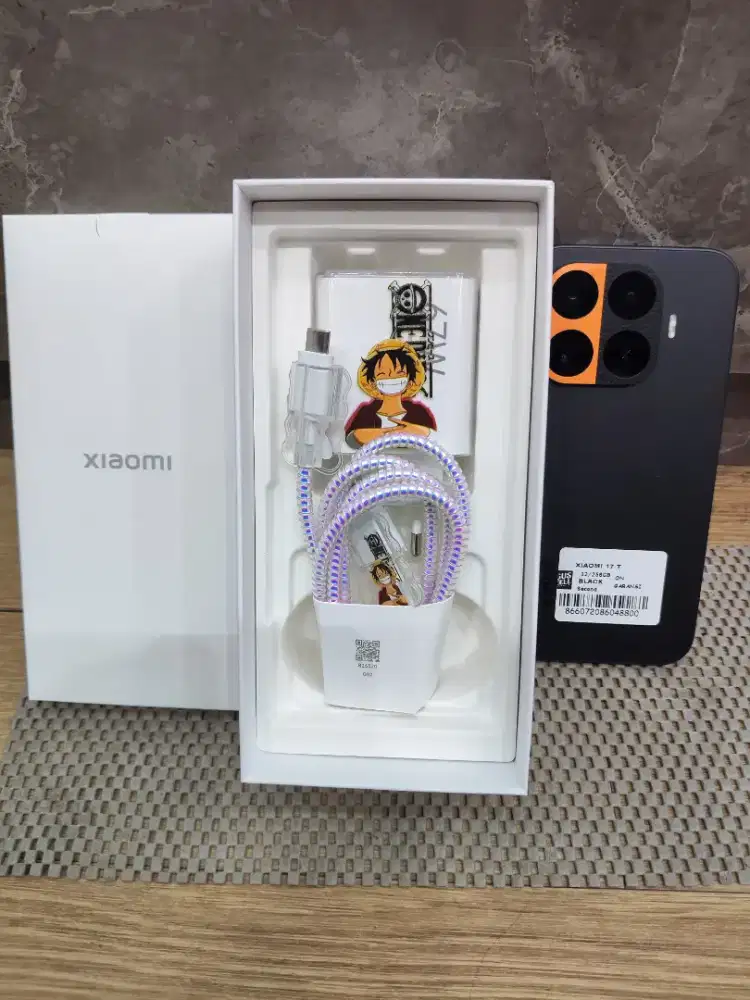 Like new Xiomi 17T 12/256 garansi ON