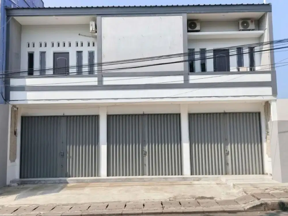 Ruko Ramai 3 gandeng 2 lantai di Pancoran Mas Depok