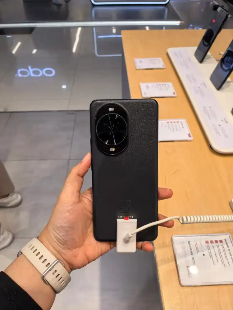 Huawei Nova 14 Pro black