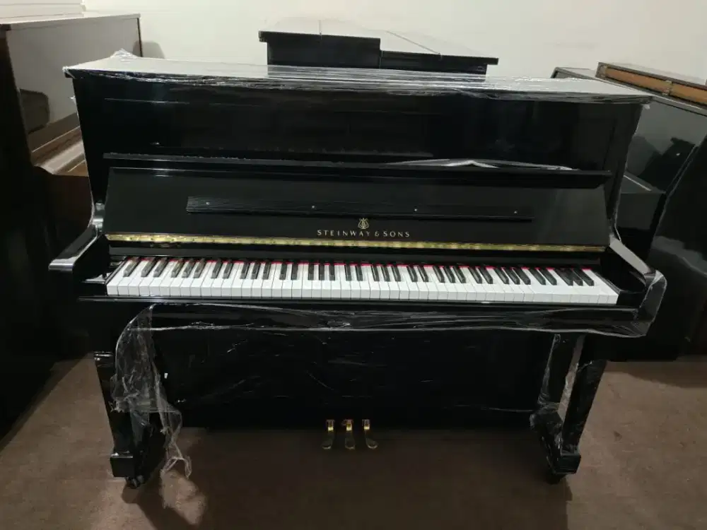 Piano Steinway & Sons Type Z – Elegan, Berkelas, dan Bernilai Tinggi