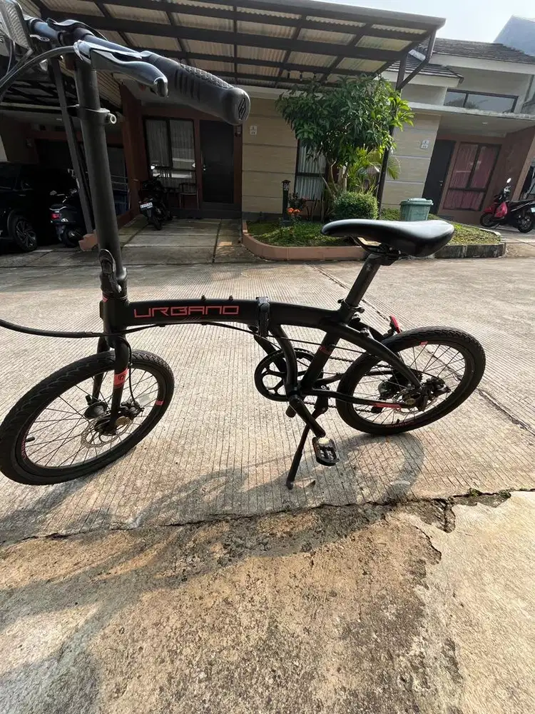 Sepeda lipat Polygon urbano
