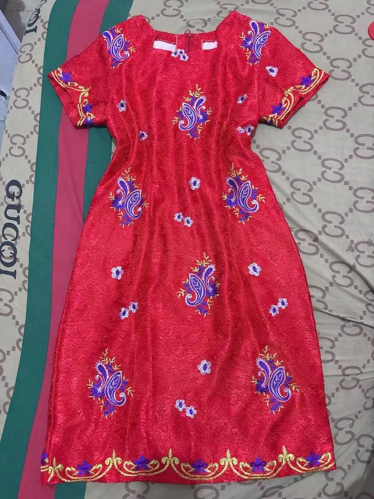 DRESS MERAH BORDIR GLITTER EMBOSS