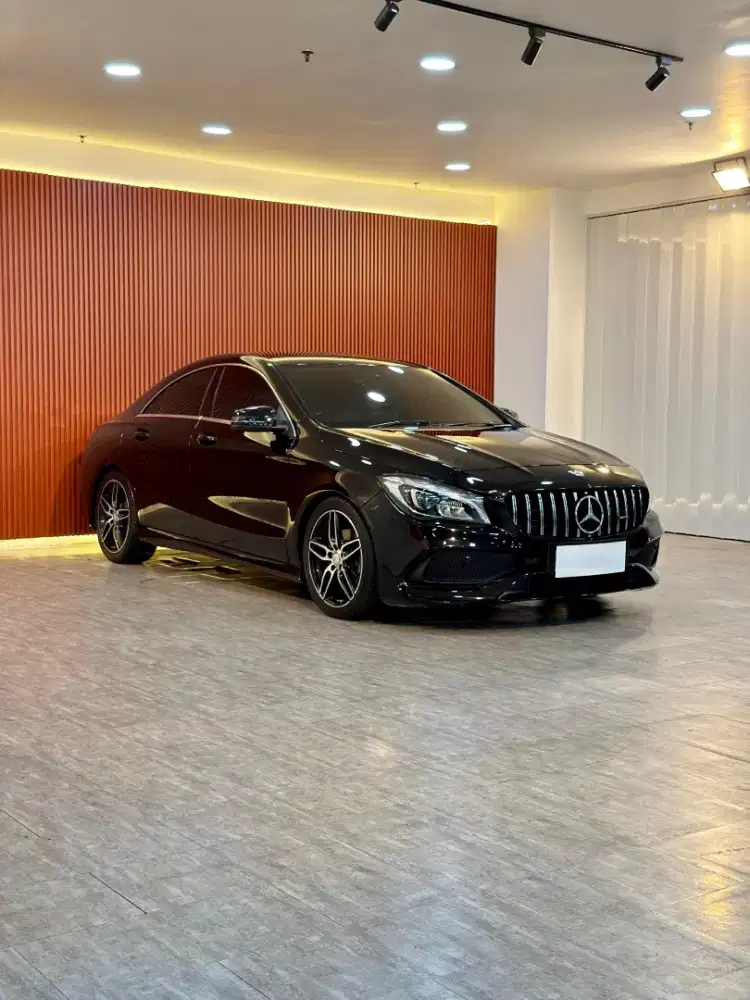 Mercedes Benz CLA200 AMG 1.6 AT Tahun 2016