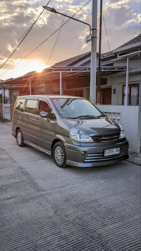 Nissan Serena HWS 2010