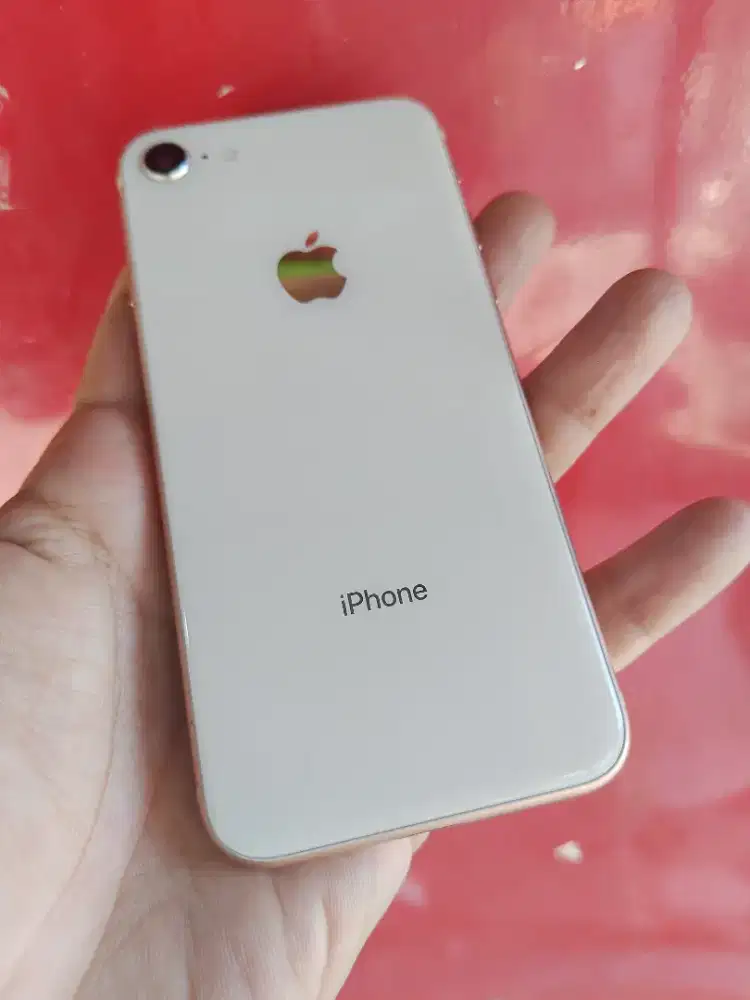 Iphone 8 64gb sinyal aman jaminan