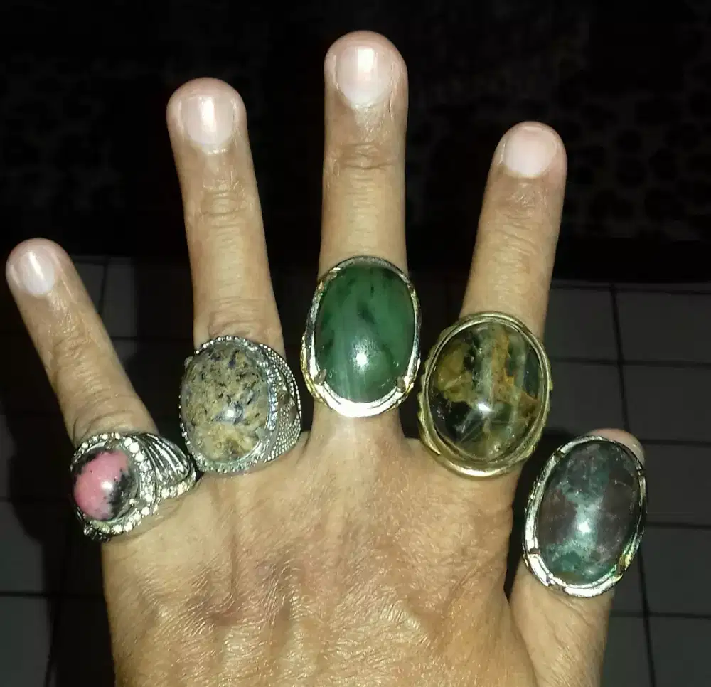 Batu cincin Red Borneo, Agate, Nephrite, Blue Opal, Garut