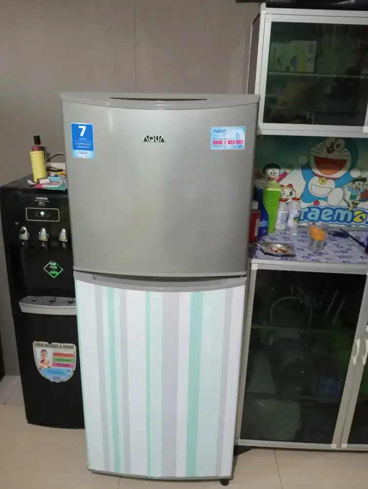 Kulkas AQUA 2PINTU