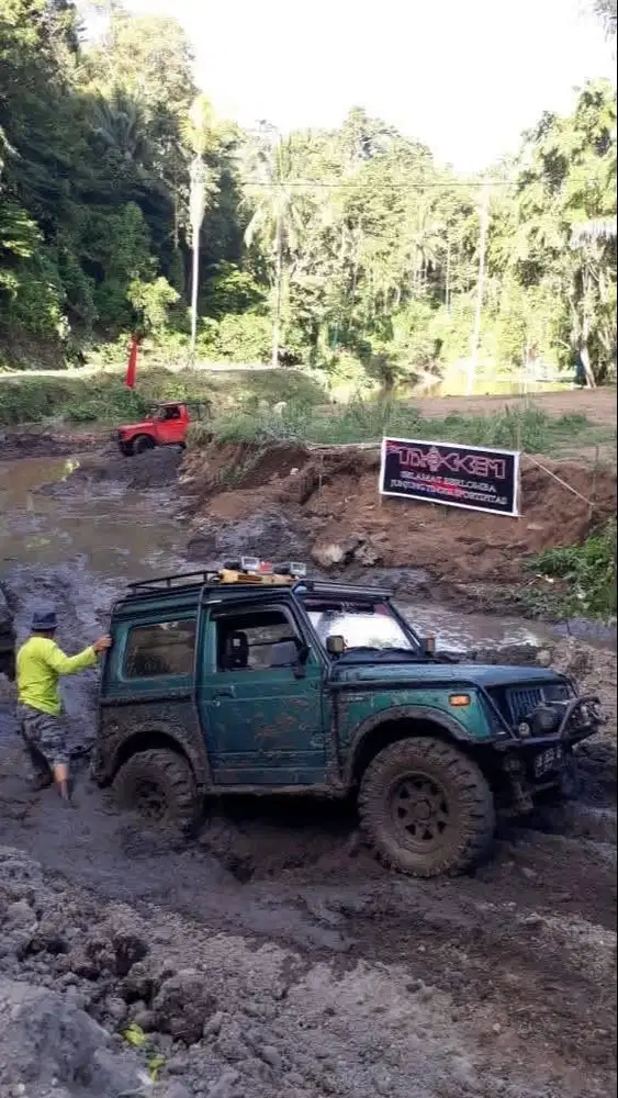 Dijual Suzuki Katana/Jimny Long 4x4 (2 Tuas) + Winch - Offroad