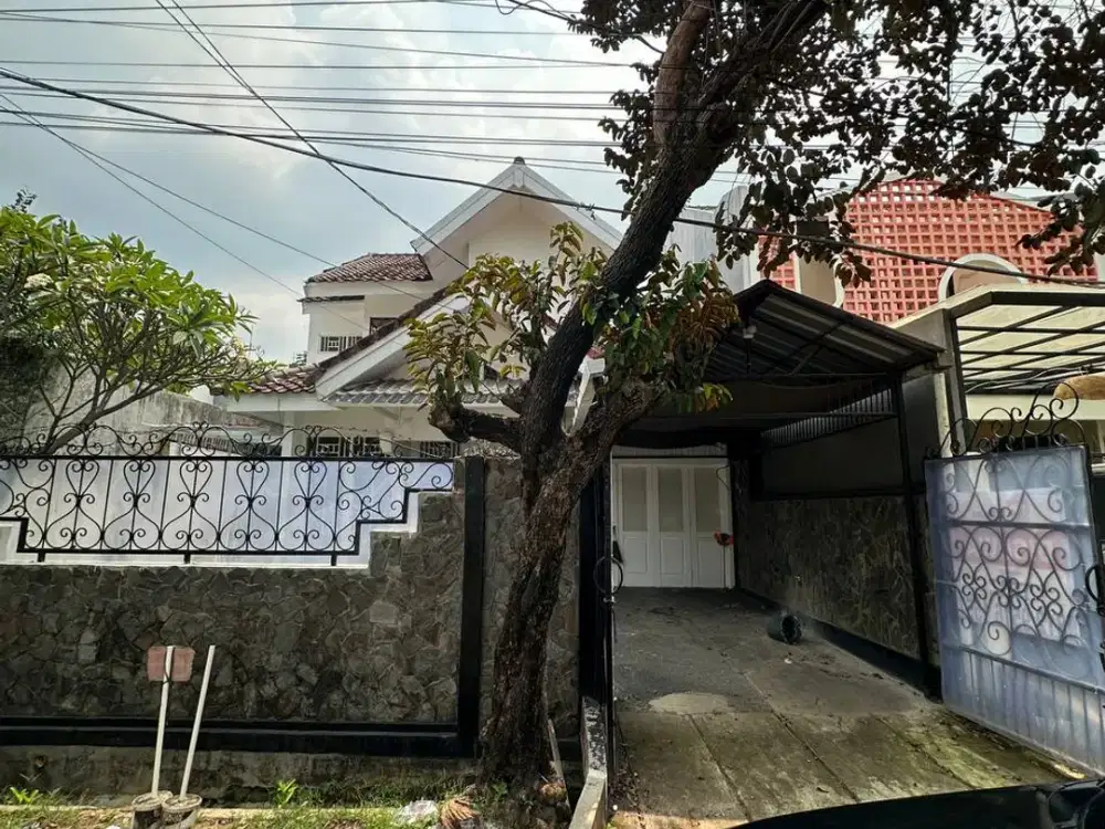 Disewakan Rumah Asri Komplek Cipinang Indah 2 Jakarta Timur