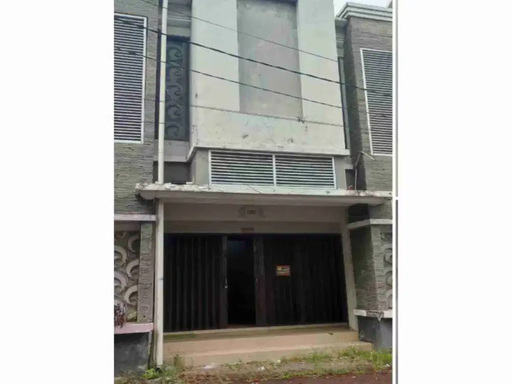 disewakan ruko 2 lantai di perum tlogoadi mlati sleman yogyakarta.