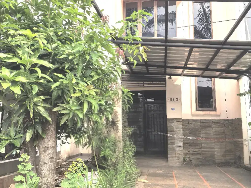 Rumah 2 Lt Jatinegara Baru Dekat Stasiun KRL Buaran Jakarta Timur