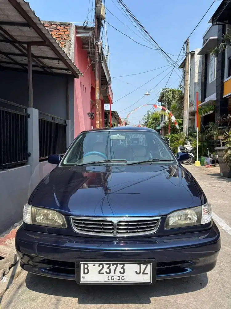 Toyota Corolla 2000 Bensin