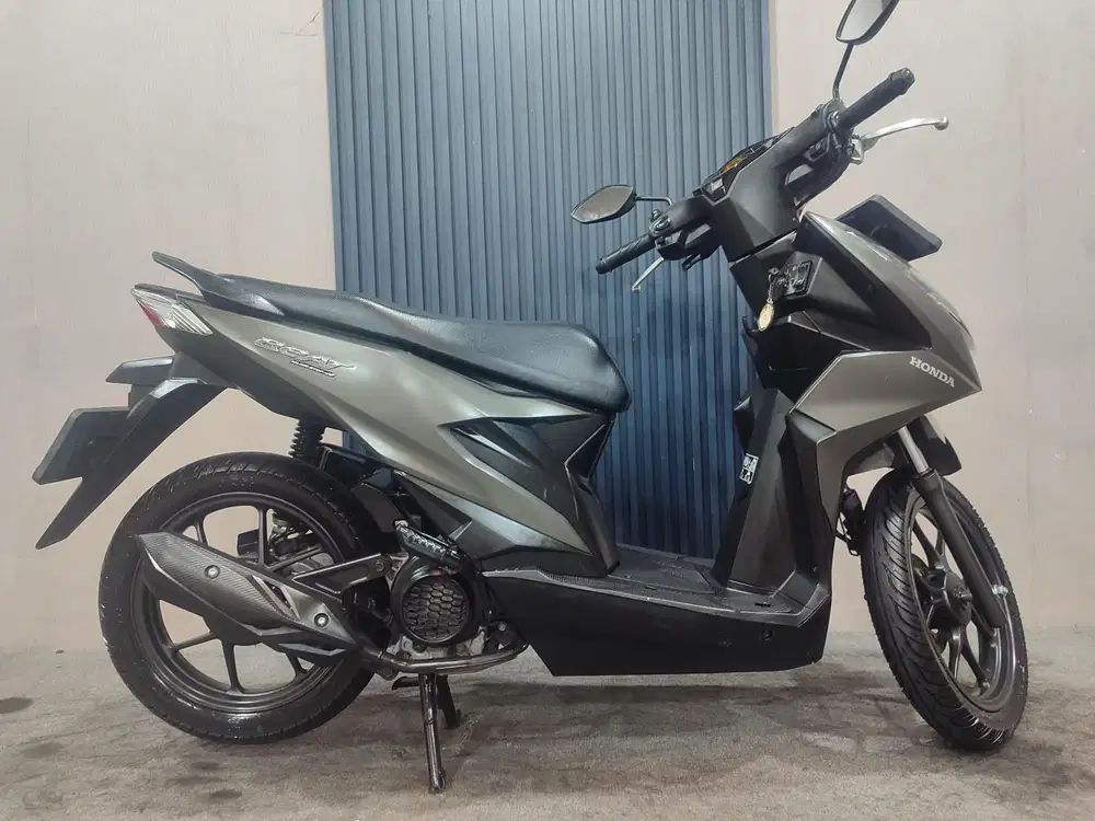 Beat fi 2024 DELUXE istimewa mulus terawat siap pakai...