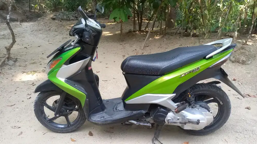 Yamaha Xeon 2011