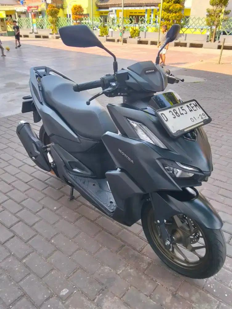 Honda Vario LED 160 Keyless Thn 2023 Full Original Bagus Siap Pakai