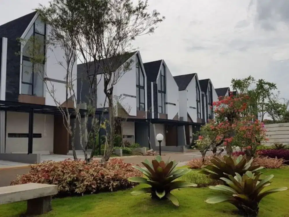 DIJUAL CEPAT RUMAH TOWN HOUSE BAGUS GRAND TREVISTA REMPOA BINTARO TANGERANG SELATAN