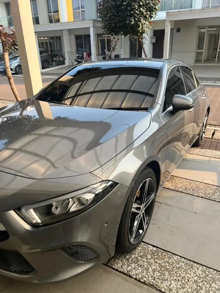 Mobil Dijual Mercedez-Benz A200 Progresif Line 2022
