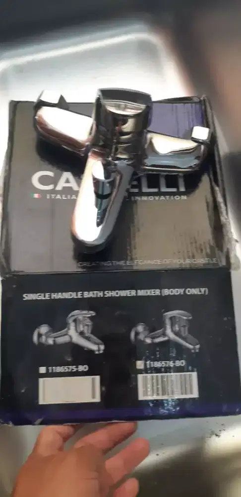 Kran Castelli mix panas dingin