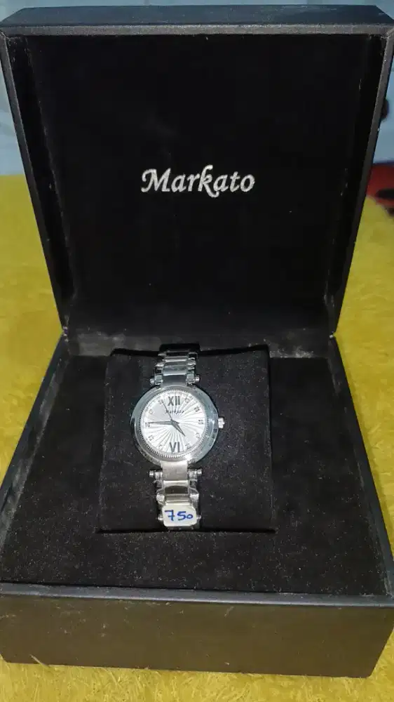 Jam tangan cewek