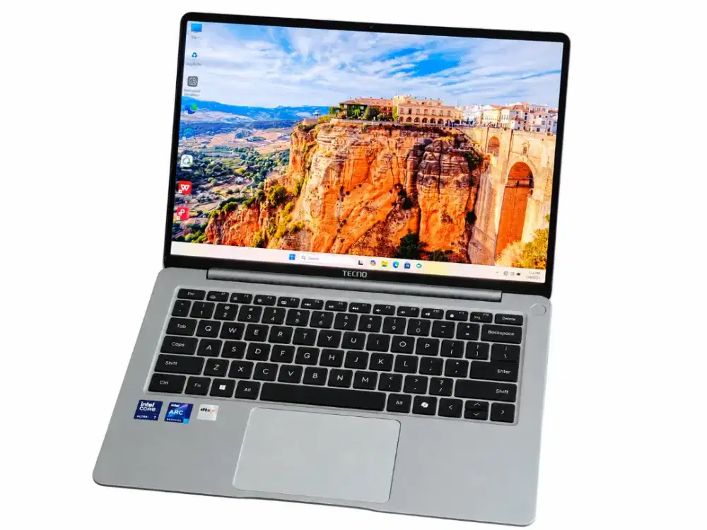Laptop Tecno Megabook S14 Intel Core Ultra 7 1TB, Jarang Pakai Fullset