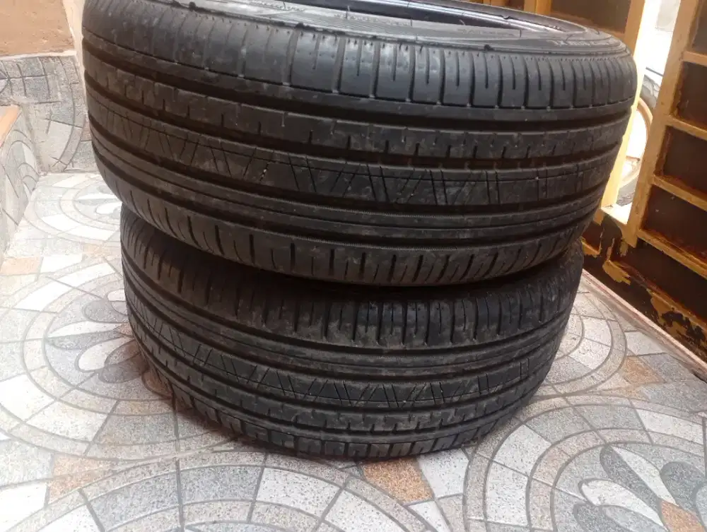 Ban R17 215/45/17 Mobilio,Jazz,Vios,Yaris,Luxio,Baleno,Avanza,Xenia,dk