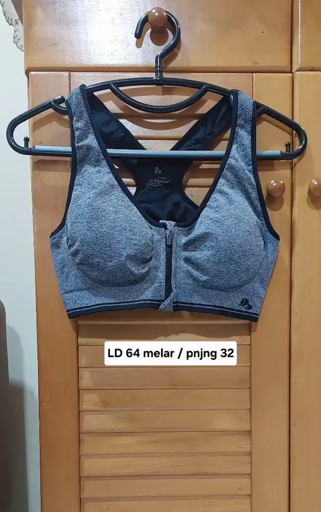 3 pcs Tanktop wanita preloved