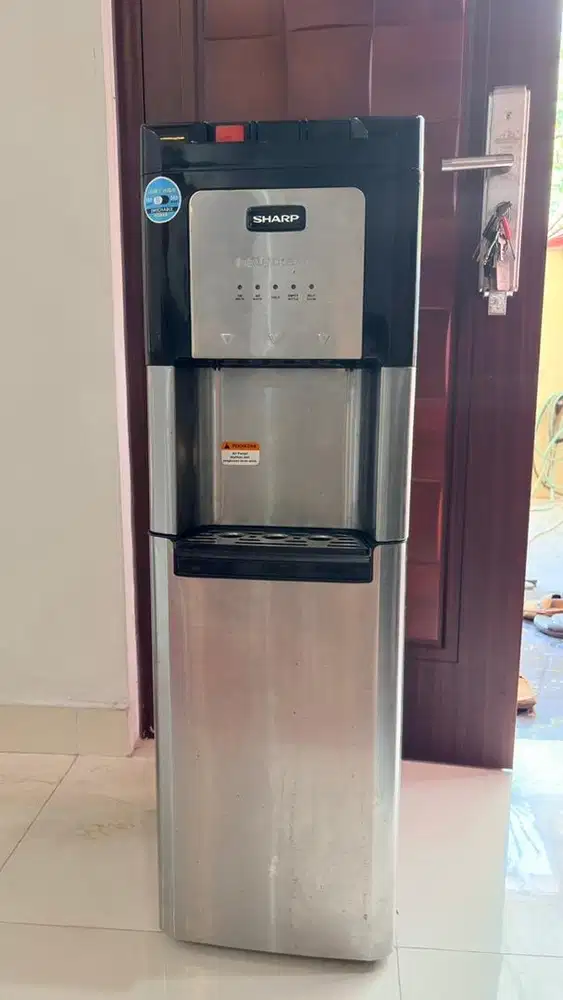 DISPENSER SHARP LAYAR LOW WATT MURAH