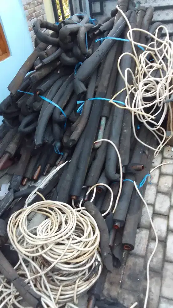 Beli komputer rusak