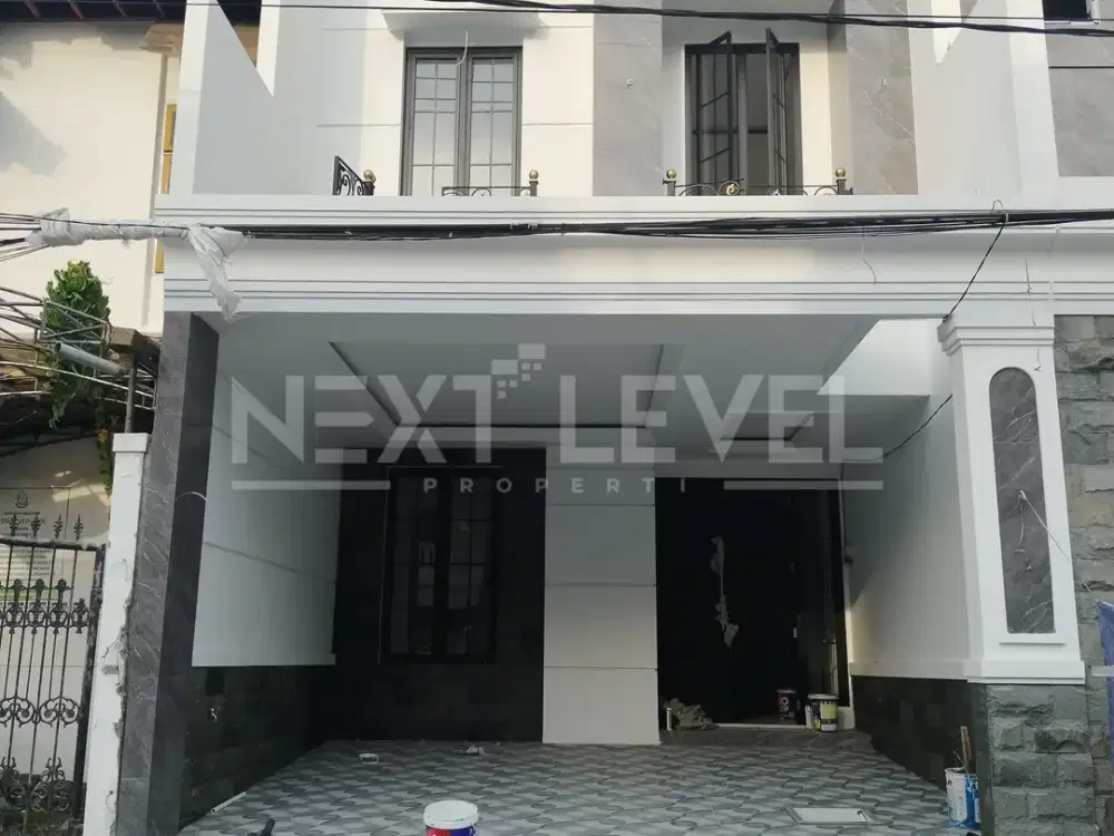 Rumah Mewah Baru Gress Surabaya Timur