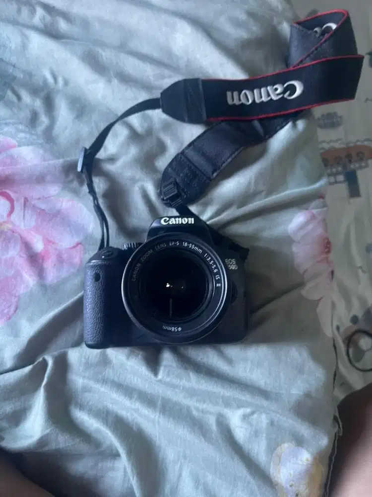 DSLR Cannon 650D