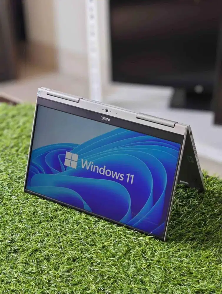 Dijual Laptop NEC VersaPro VG-U Touchscreen Flip 360°