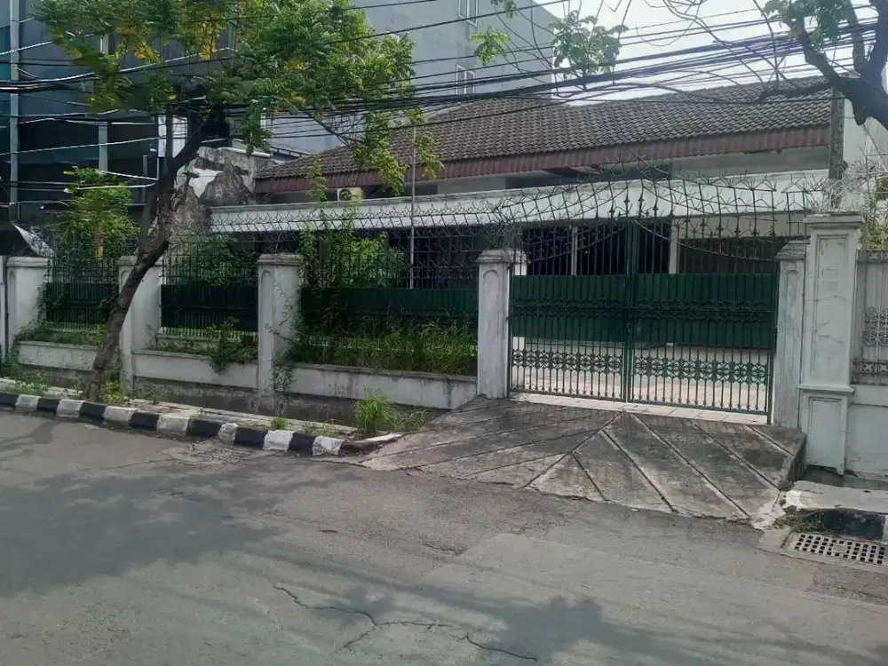 Jual Murah Pol Rumah Raya Satelit Surabaya Barat Cocok Untuk Usaha