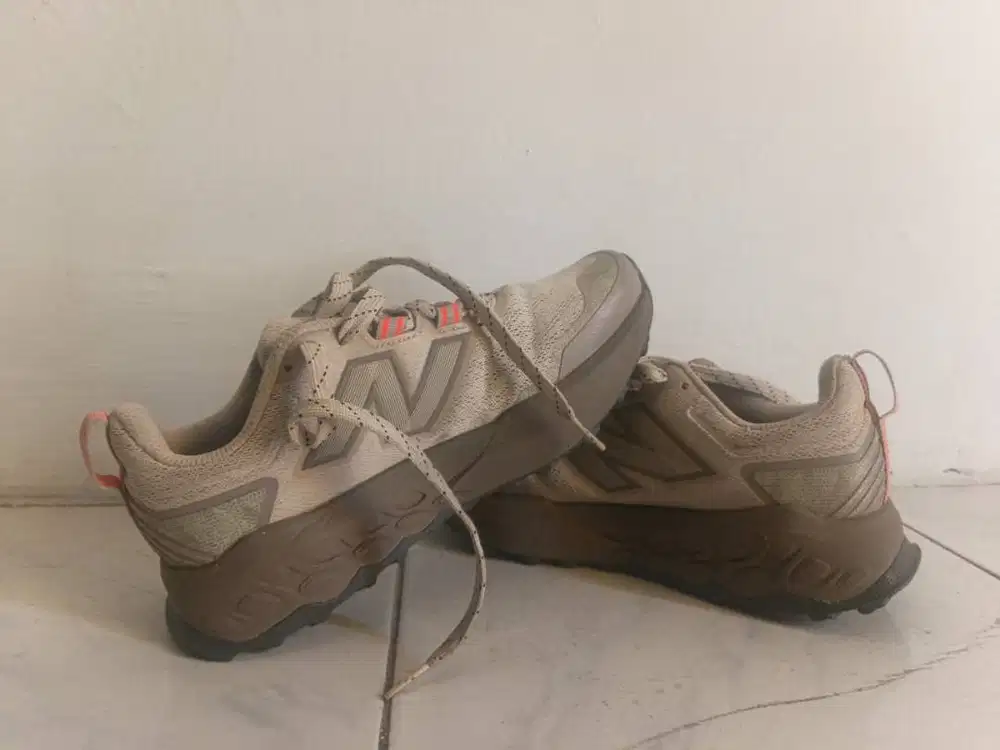New balance fresh foam x garoe v2 (Sepatu Hiking, Trail Run, Jogging)