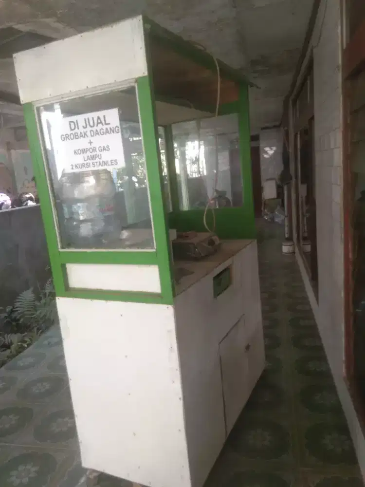 Gerobak Dagangan Baru