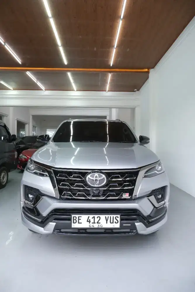 Toyota fortuner GR 2.8 AT 2023