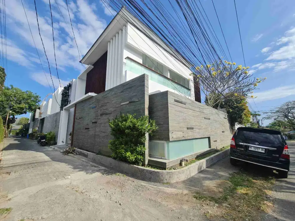 Disewakan Villa modern minimalis 3 bedroom di Umalas - canggu