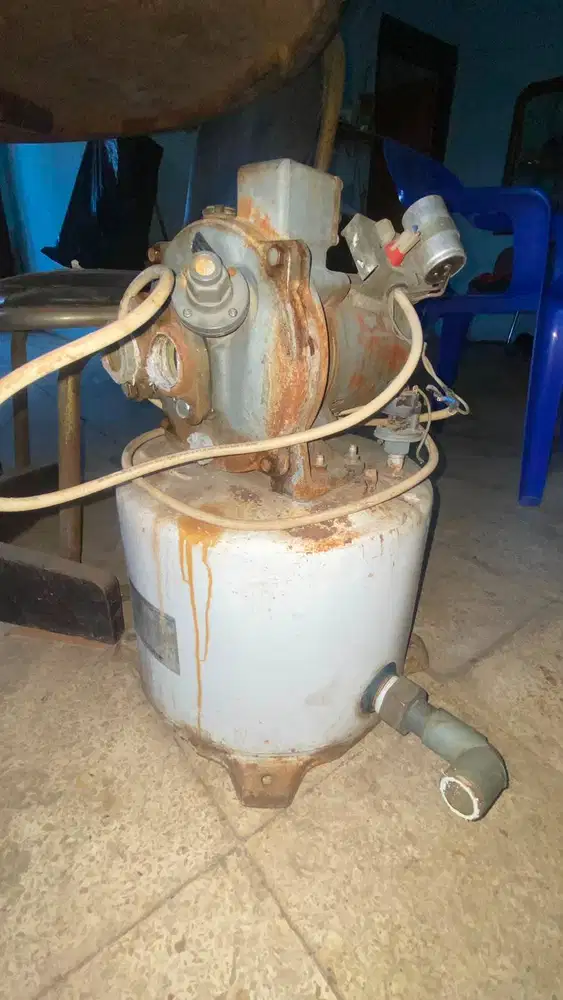 Pompa Air Sumur Dalam Otomatis GoldStar PC-250BT 250 Watt Bekas