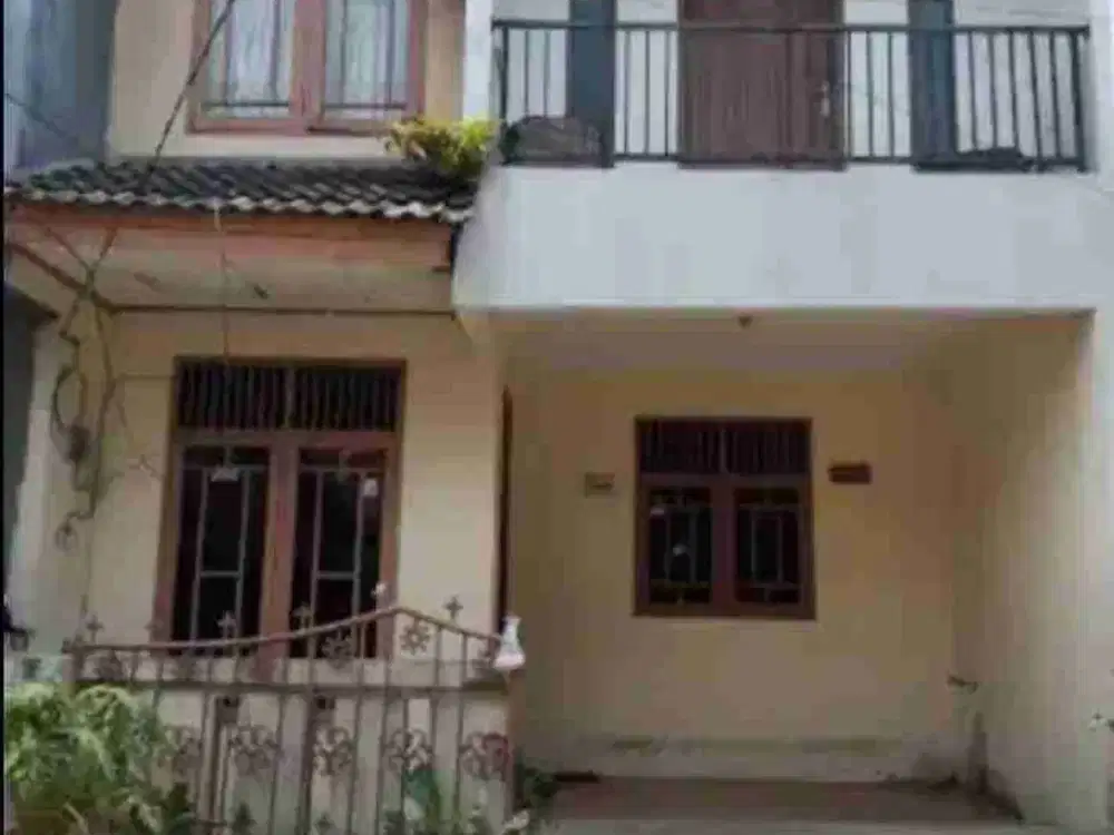 Di jual murah rmh 2 lantai komplek pondok bahar permai tangerang kota