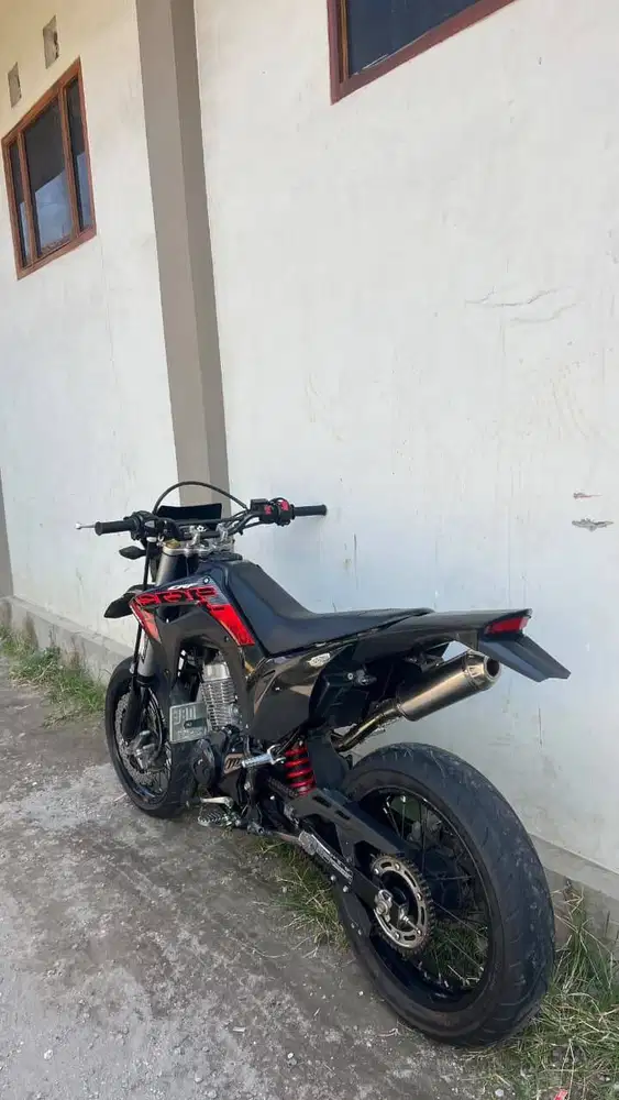 honda CRF tahun 2022 pemakaian 2023