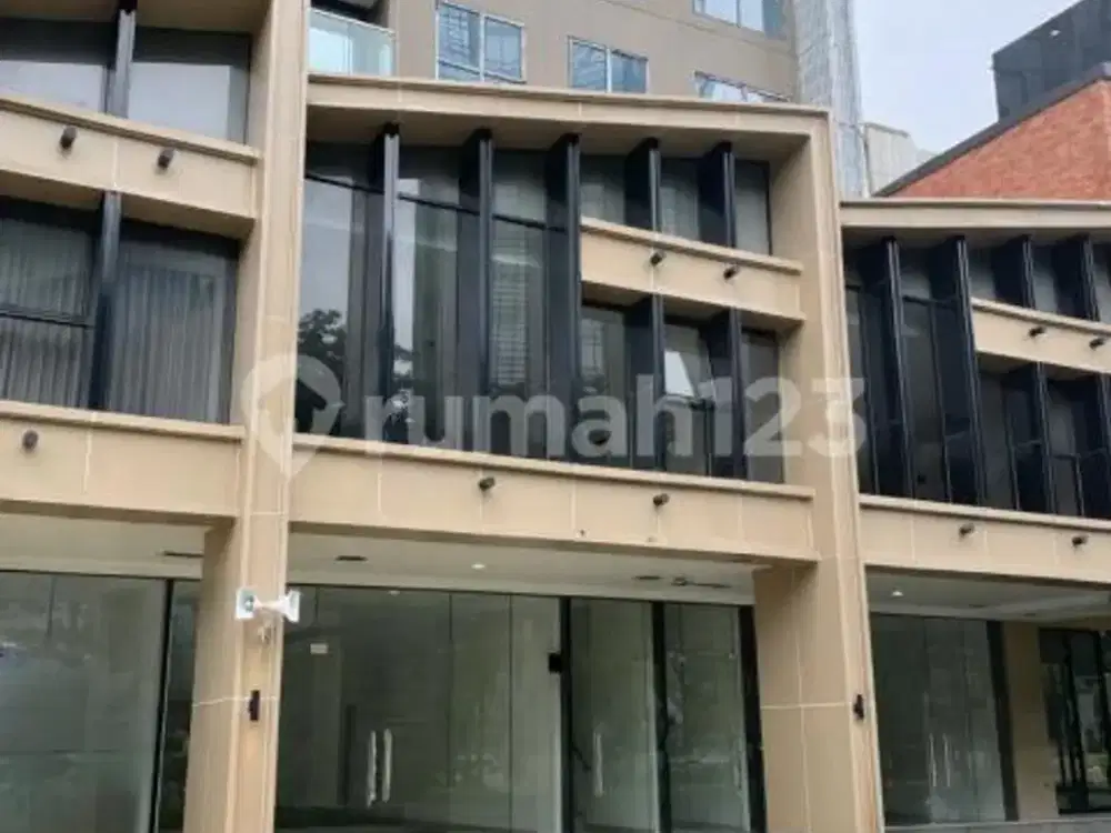 Sewa Ruko Elevee Strategis Depan Kampus Ubm Alam Sutera - Tangerang
