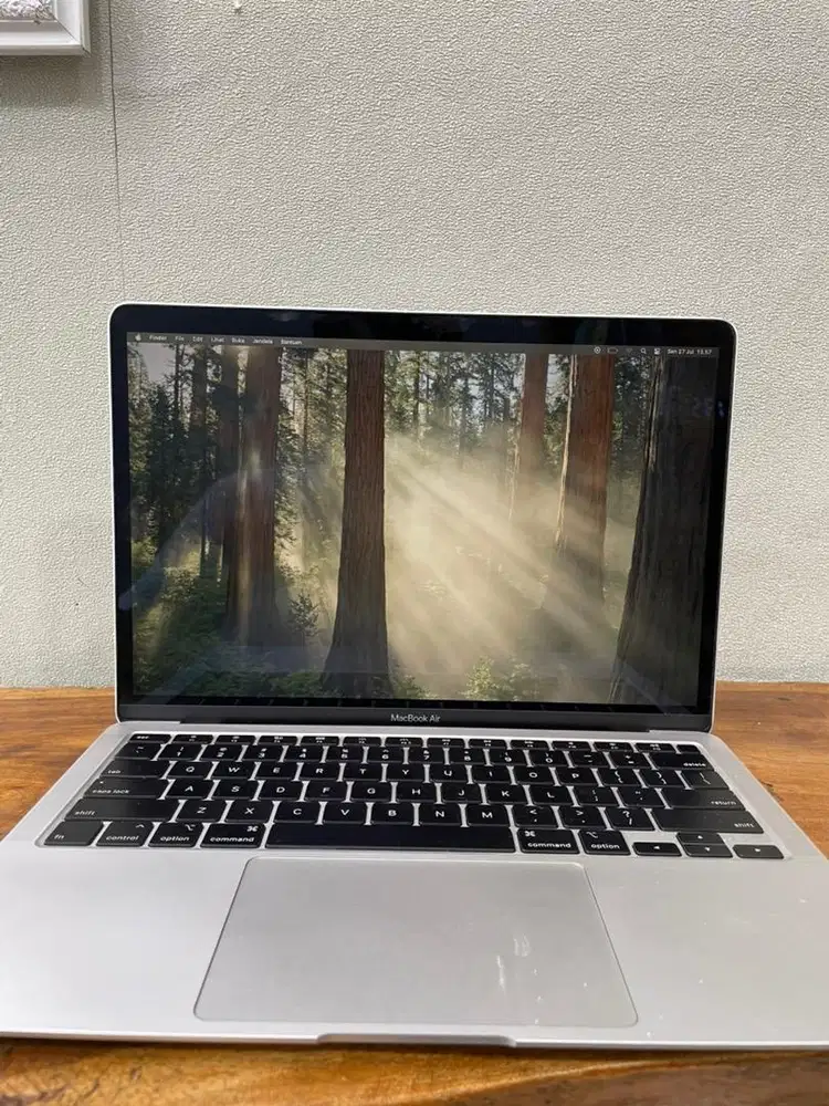 Macbook Air 2020 Core i3 2020