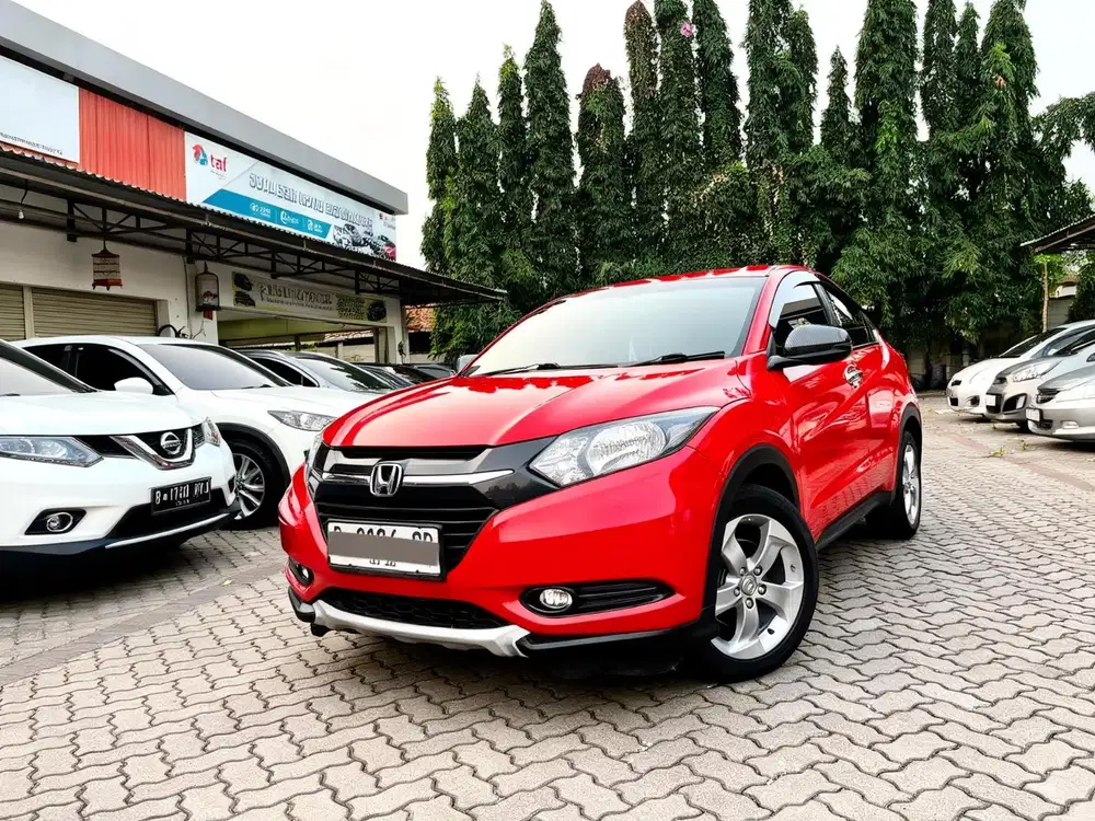 DP 5 JT HONDA HRV E 2018 CVT RED EDITION RARE
