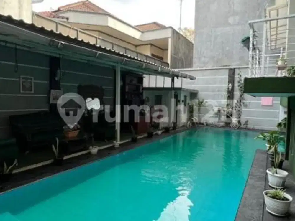 Jual Cepat Rumah Mewah 4 Lantai + Basement Lokasi Strategis di Ragunan, Pasar Minggu - Jakarta Selatan